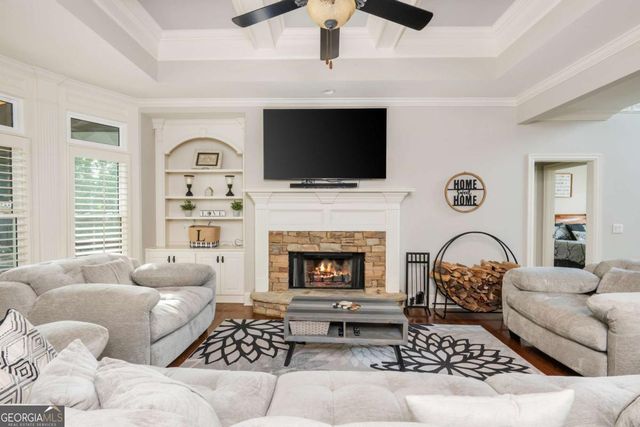 2621 Trailing Ivy Way, Buford, GA 30519