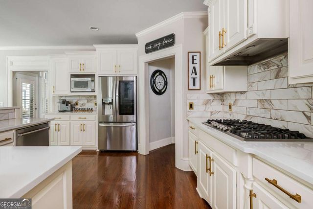 2621 Trailing Ivy Way, Buford, GA 30519