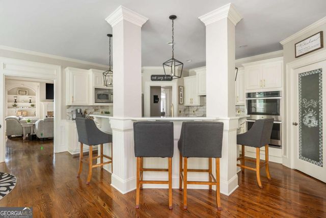2621 Trailing Ivy Way, Buford, GA 30519