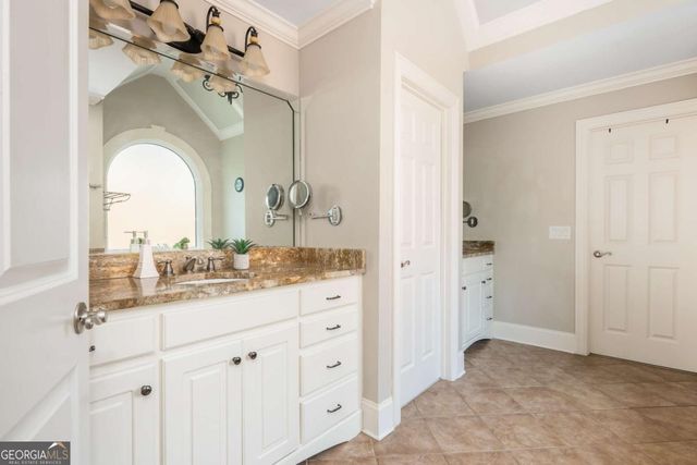 2621 Trailing Ivy Way, Buford, GA 30519