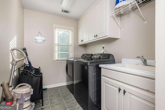 2621 Trailing Ivy Way, Buford, GA 30519