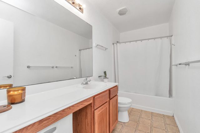 7327 Enchanted Creek Drive, Cypress, TX 77433