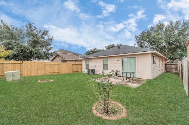 7327 Enchanted Creek Drive, Cypress, TX 77433