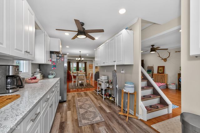 1528 Myron Street, Niskayuna, NY 12309