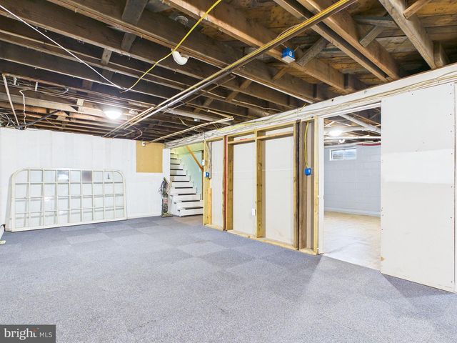 8664 JONESTOWN RD, Grantville, PA 17028