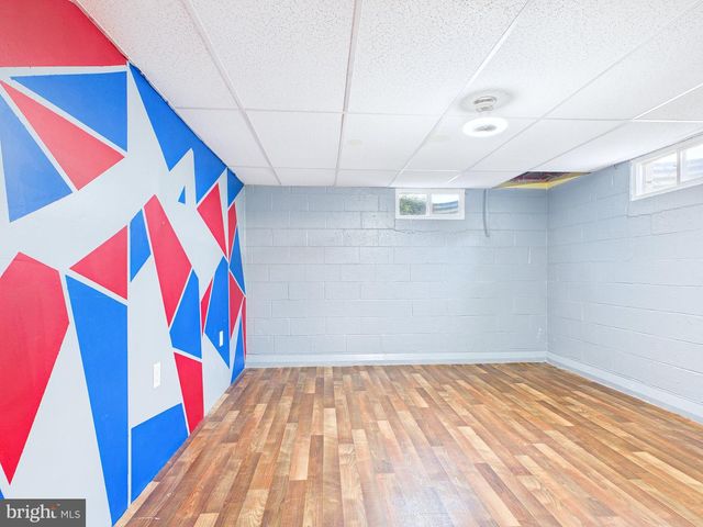 8664 JONESTOWN RD, Grantville, PA 17028