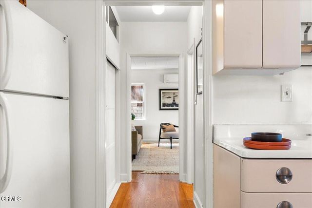 3901 Brilliant Drive, Los Angeles, CA 90065