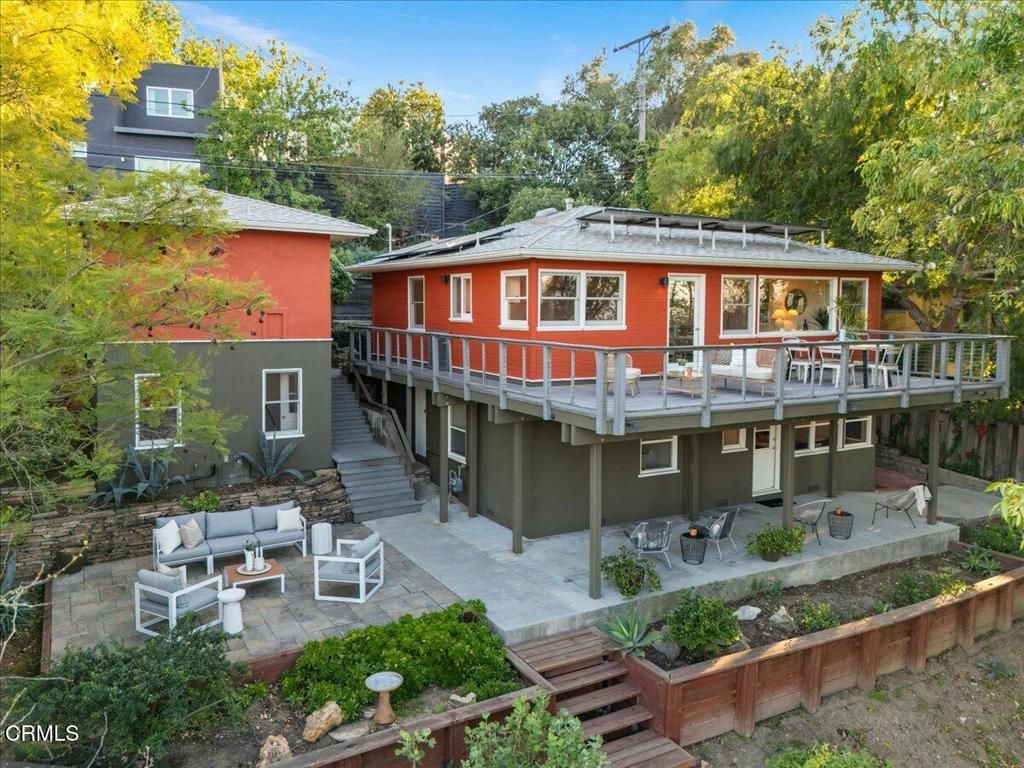 3901 Brilliant Drive, Los Angeles, CA 90065