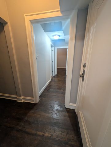 1020 W 68th Street 1W, Chicago, IL 60621