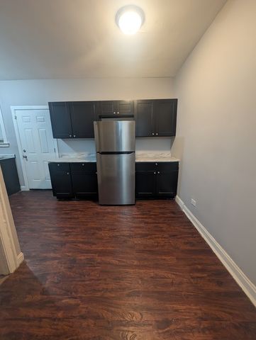 1020 W 68th Street 1W, Chicago, IL 60621