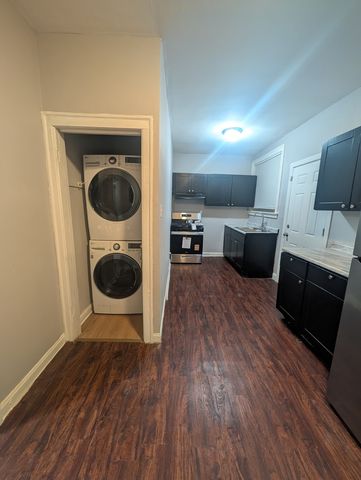 1020 W 68th Street 1W, Chicago, IL 60621