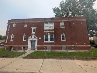 1020 W 68th Street 1W, Chicago, IL 60621