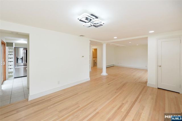 1-06 Lambert Road, Fair Lawn, NJ 07410