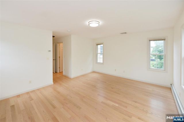 1-06 Lambert Road, Fair Lawn, NJ 07410