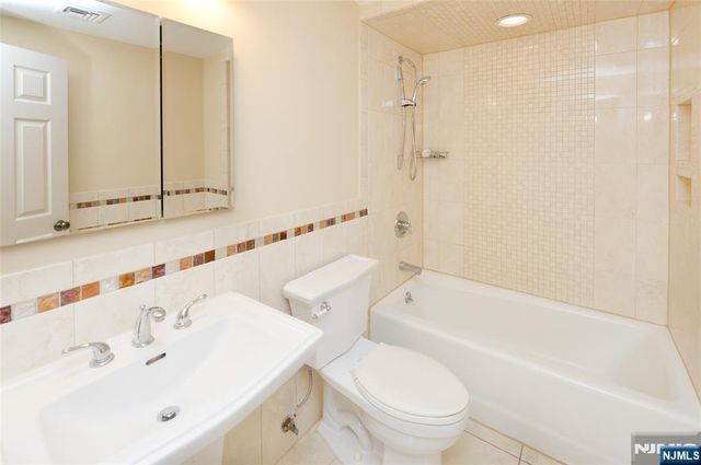 1-06 Lambert Road, Fair Lawn, NJ 07410