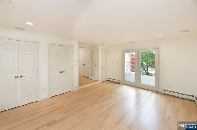 1-06 Lambert Road, Fair Lawn, NJ 07410