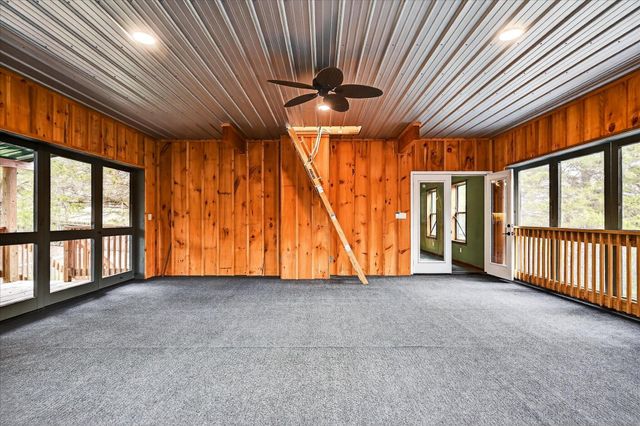 751 S Farm Road 197, Springfield, MO 65809