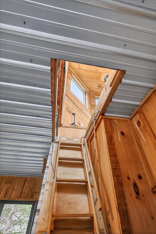 751 S Farm Road 197, Springfield, MO 65809