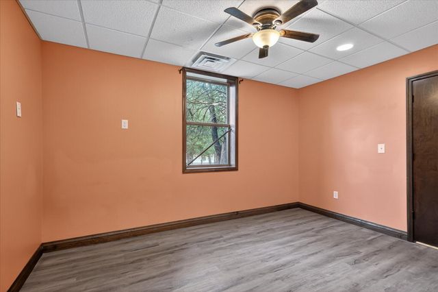 751 S Farm Road 197, Springfield, MO 65809