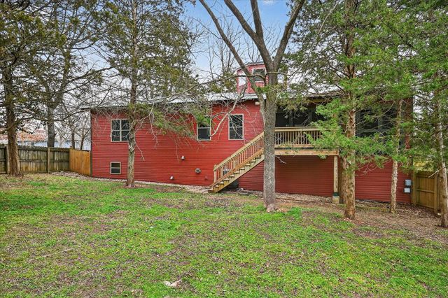 751 S Farm Road 197, Springfield, MO 65809