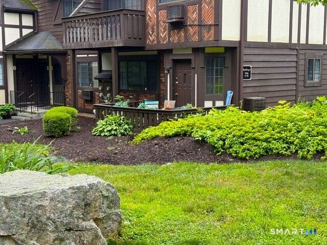 10 Tara Drive 10, Brookfield, CT 06804