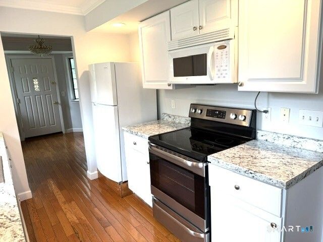 10 Tara Drive 10, Brookfield, CT 06804