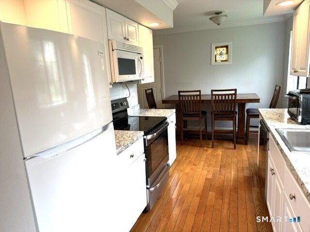 10 Tara Drive 10, Brookfield, CT 06804