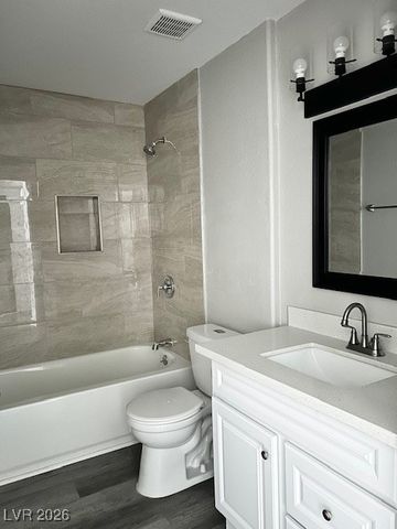 8410 Eldora Avenue 2080, Las Vegas, NV 89117