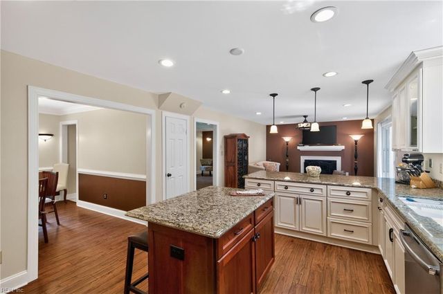 102 Castle LN, Williamsburg, VA 23185