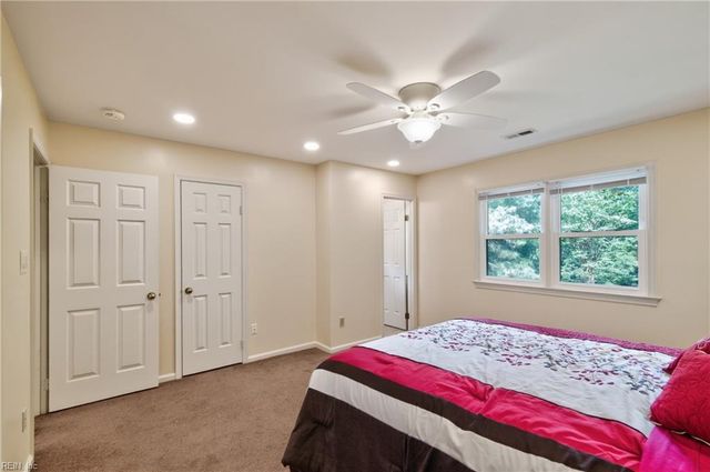 102 Castle LN, Williamsburg, VA 23185