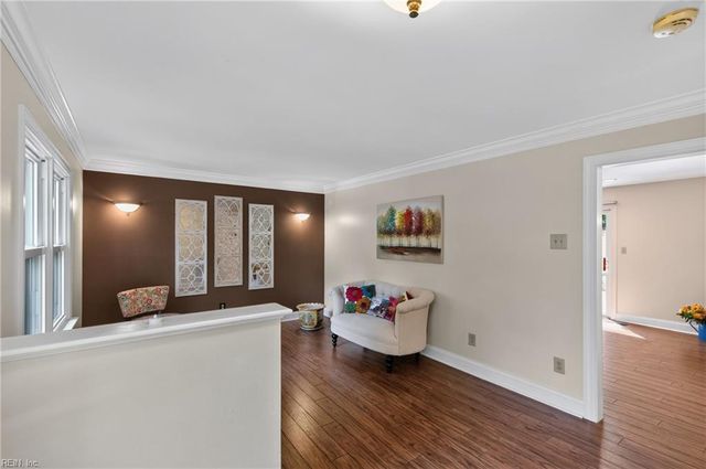102 Castle LN, Williamsburg, VA 23185