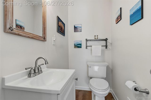 18905 Maplewood Street, Livonia, MI 48152