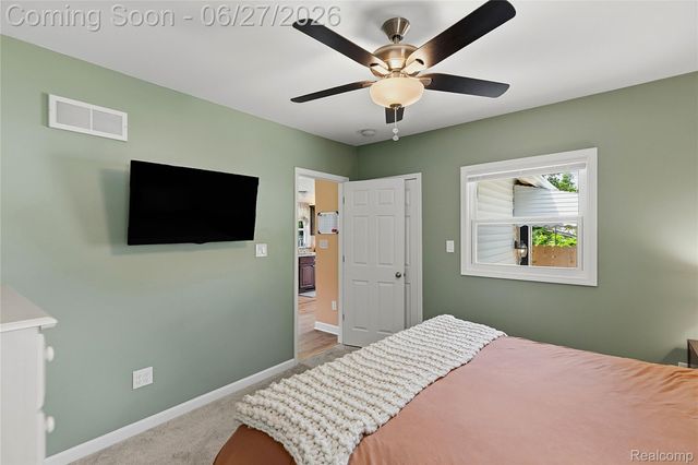 18905 Maplewood Street, Livonia, MI 48152