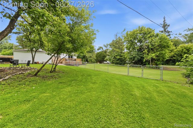 18905 Maplewood Street, Livonia, MI 48152