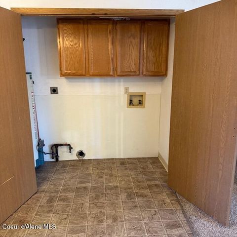 6075 E Bertsch AVE, Athol, ID 83801