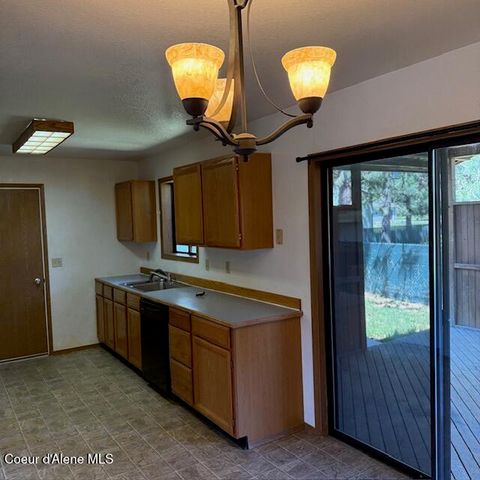 6075 E Bertsch AVE, Athol, ID 83801