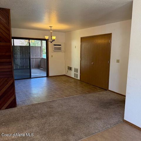 6075 E Bertsch AVE, Athol, ID 83801