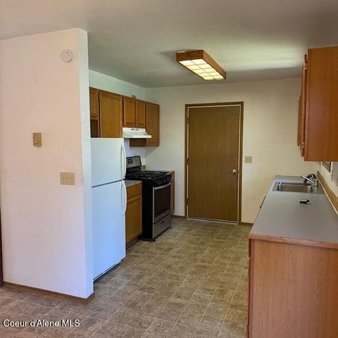 6075 E Bertsch AVE, Athol, ID 83801