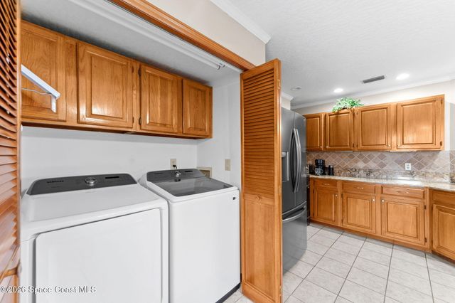 865 Ridge Lake Drive, Melbourne, FL 32940