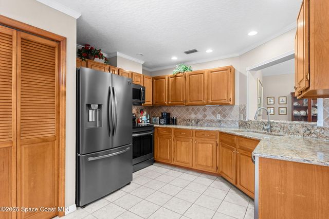 865 Ridge Lake Drive, Melbourne, FL 32940