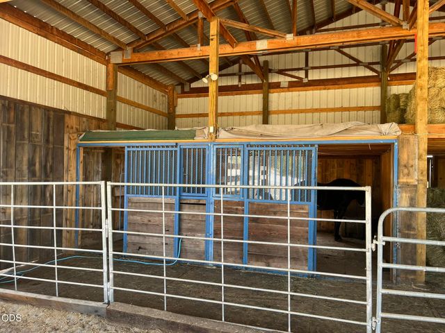 158 Rockingham Circle, Eagle Point, OR 97524