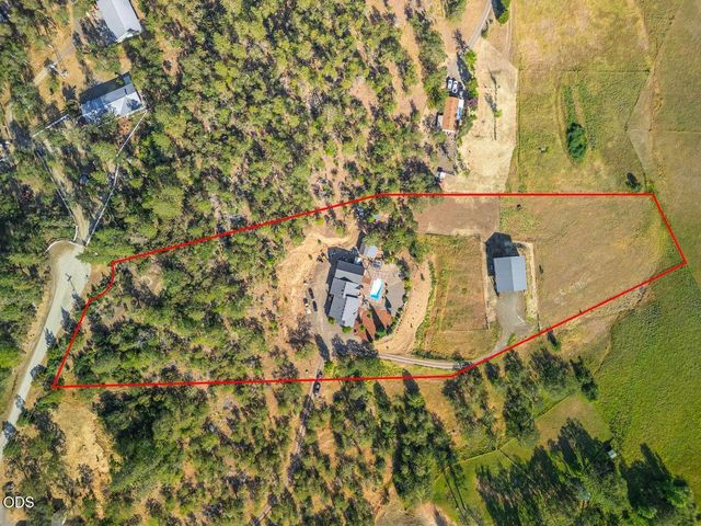 158 Rockingham Circle, Eagle Point, OR 97524