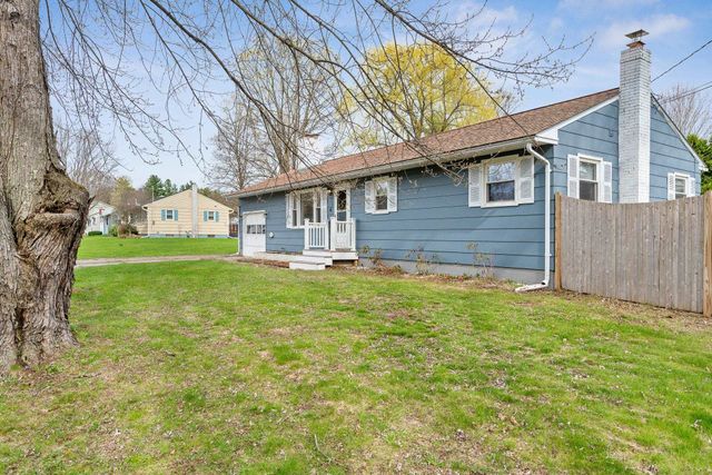 4 Lafayette Drive, Jericho, VT 05465