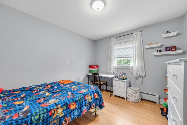 4 Lafayette Drive, Jericho, VT 05465