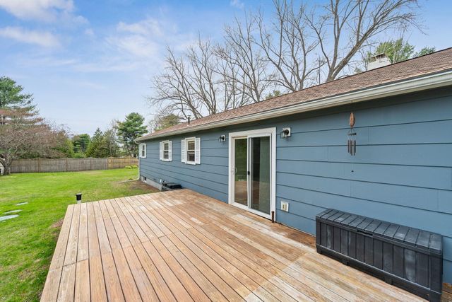 4 Lafayette Drive, Jericho, VT 05465