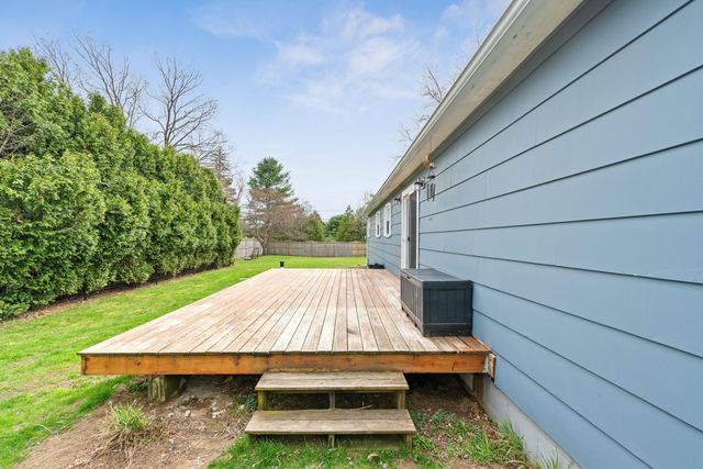4 Lafayette Drive, Jericho, VT 05465