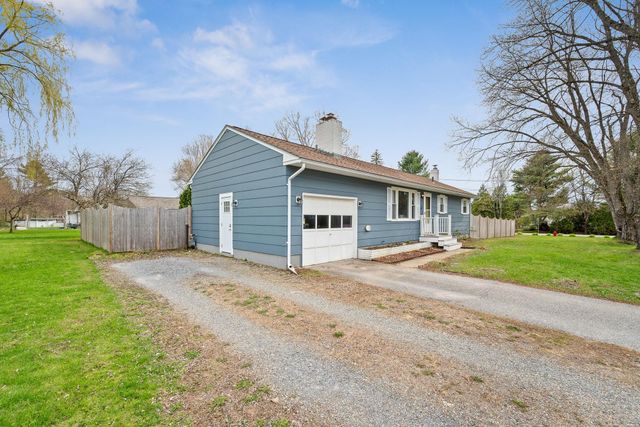 4 Lafayette Drive, Jericho, VT 05465