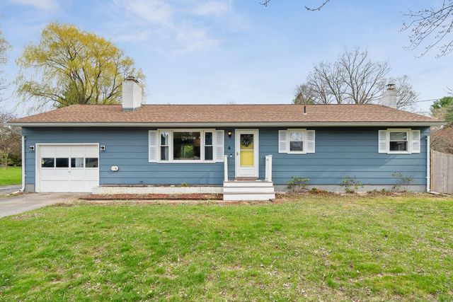 4 Lafayette Drive, Jericho, VT 05465