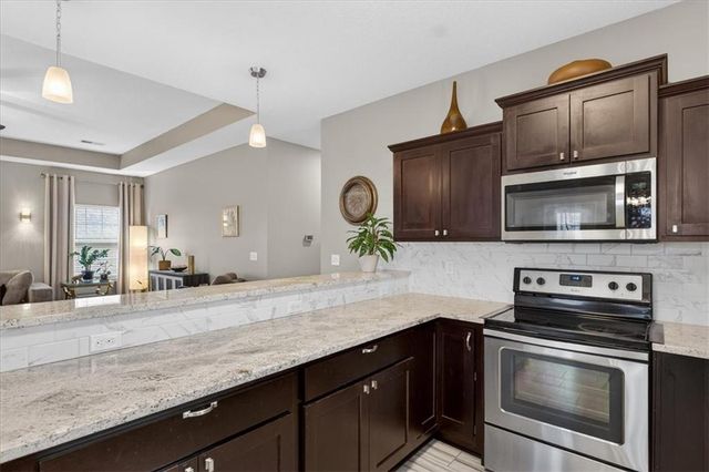 12709 E 48th Street S, Independence, MO 64055