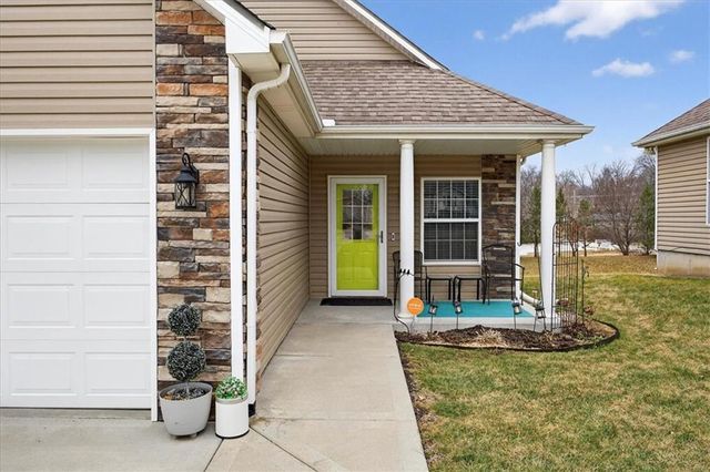 12709 E 48th Street S, Independence, MO 64055